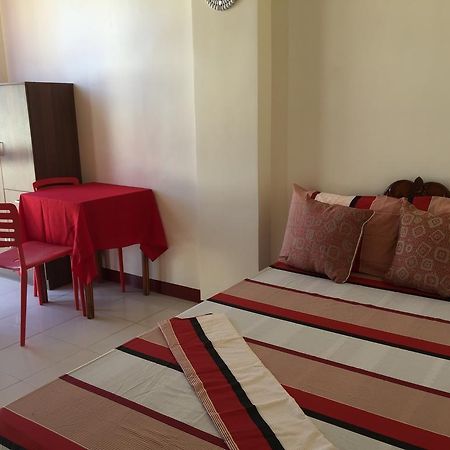 C Tower Studio Apartments Puerto Princesa Exteriör bild