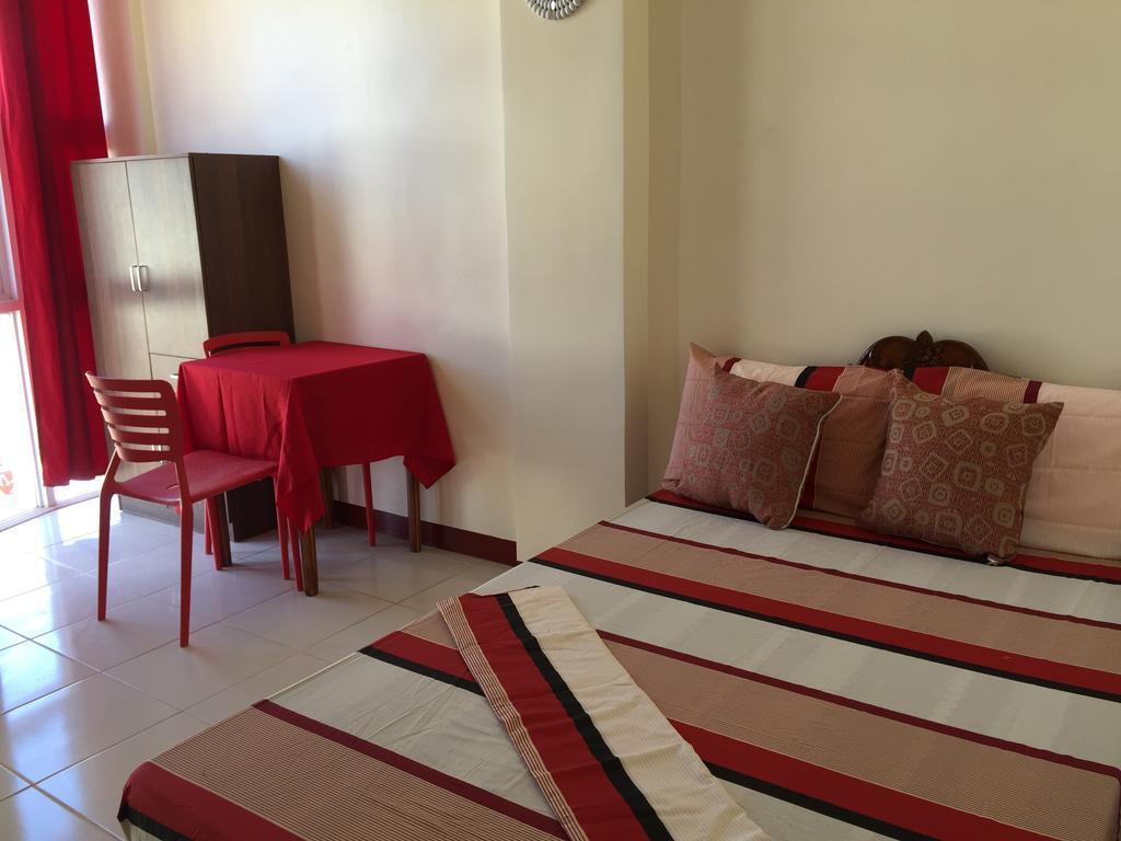 C Tower Studio Apartments Puerto Princesa Exteriör bild
