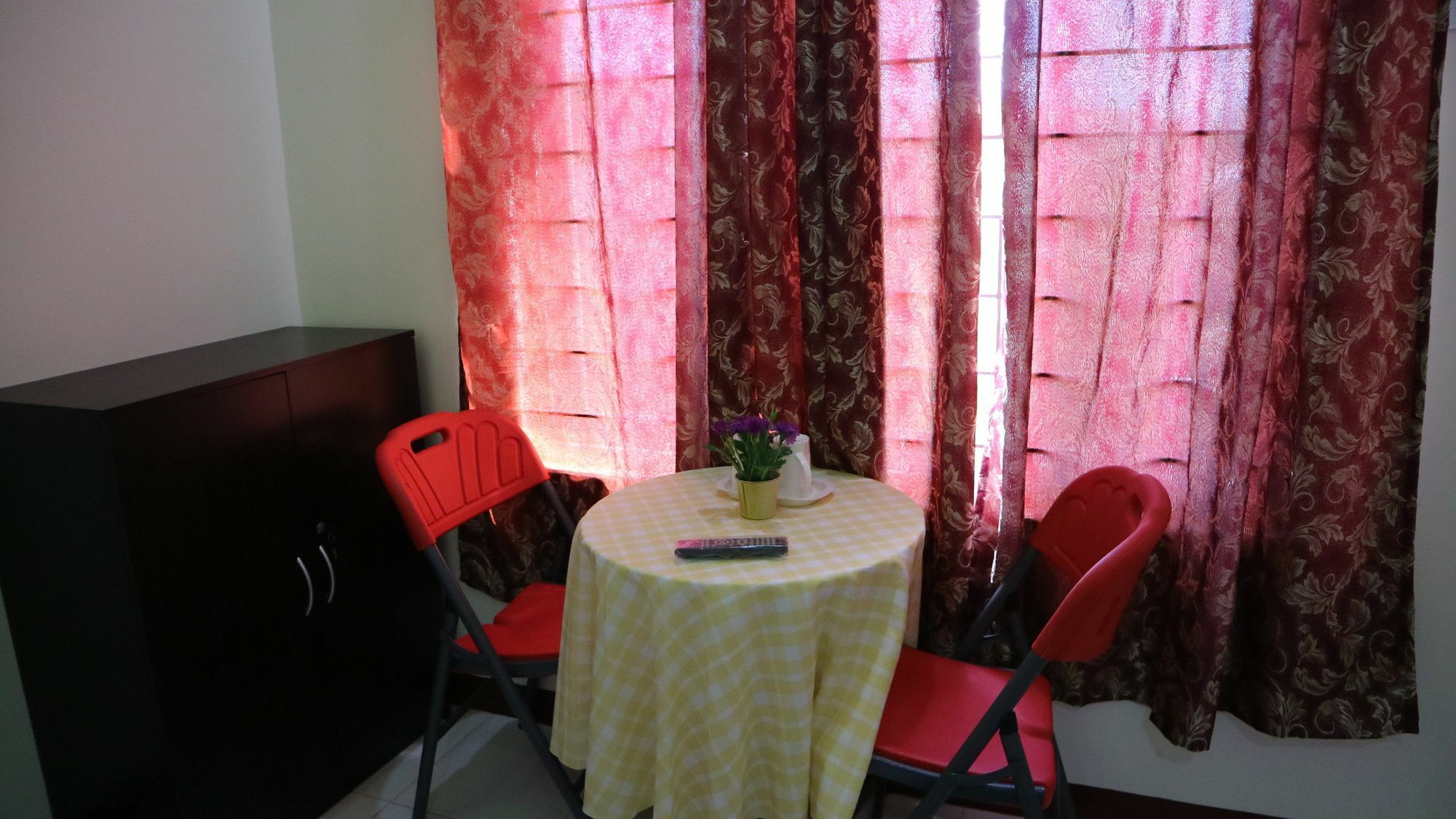 C Tower Studio Apartments Puerto Princesa Exteriör bild